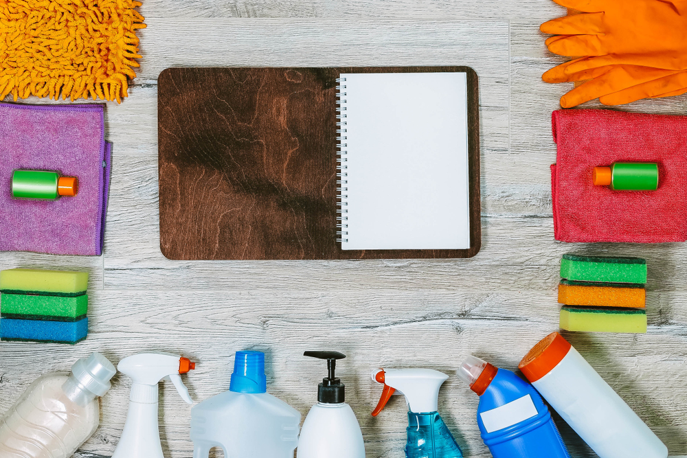 The Ultimate Guide to Creating a Cleaning Schedule for a Tidy Home